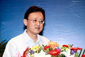 山东理工大学商学院院长、博士生导师李平教授