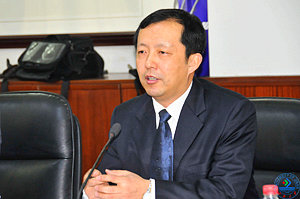 济南大学校长程新