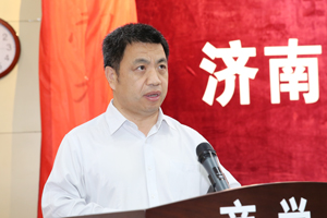 北京师范大学经济与工商管理学院院长赖德胜教授