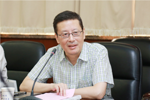 、《南京大学学报》（哲学·人文科学·社会科学版）执行主编朱剑