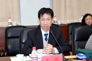 国家教育行政学院第33期高校中青班学员在国家教育行政学院国际部主任史朝教授带领下,来我校调研