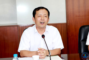 济南大学校长程新