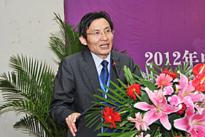 中国饭店协会副秘书长李建军致辞
