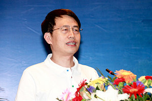 山东财经大学国贸学院院长、博士生导师王培志教授
