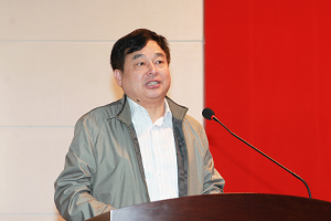 济南大学副校长王志